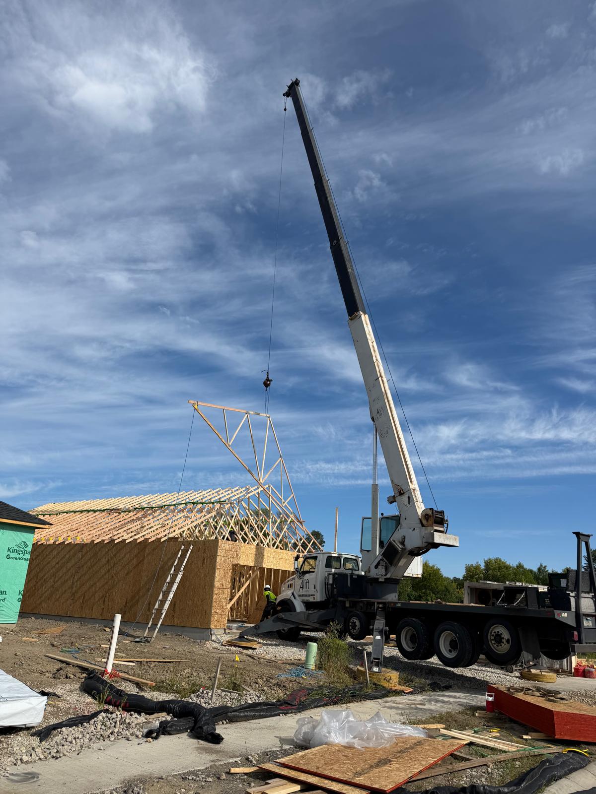 crane service minnesota 30 ton residential truss set Corcoran Mn alift crane inc